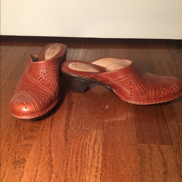 Clarks Shoes - Clark's artisan collection clogs